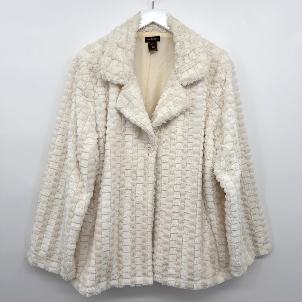 Multiples Jacket Coat Size 2X Ivory Faux Fur Pockets Quiet Luxury Neutral Ski